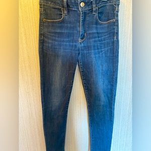 Size 6 short stretchy American Eagle jeans